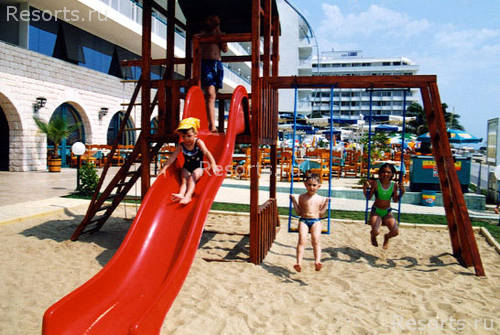 Berlin Golden Beach Hotel 8